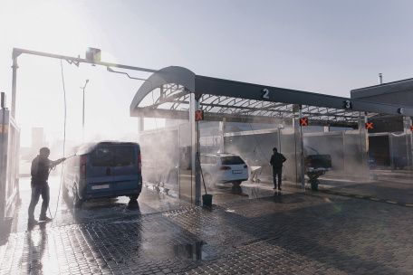 Особенности выбора оборудования для автомоек самообслуживания