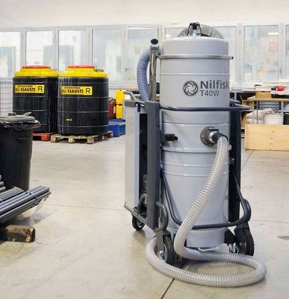 картинка Промышленный пылесос Nilfisk T40W L100 FM фото 4 картинка Промышленный пылесос Nilfisk T40W L100 FM фото 4