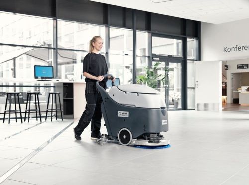 картинка Поломоечная машина Nilfisk SC450 B фото 3 картинка Поломоечная машина Nilfisk SC450 B фото 3