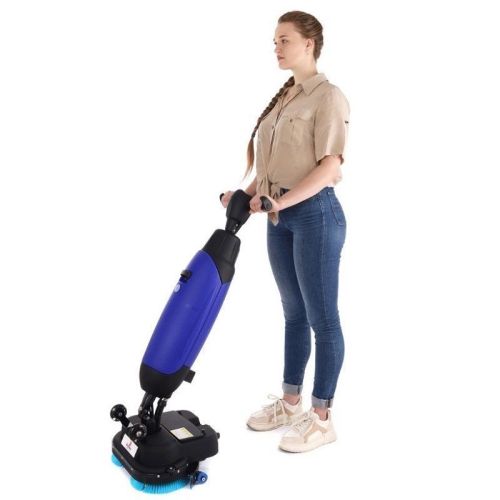 картинка Поломоечная машина Метлана M4 фото 6 картинка Поломоечная машина Метлана M4 фото 6