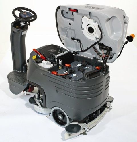 картинка Поломоечная машина Nilfisk BR 752 фото 3 картинка Поломоечная машина Nilfisk BR 752 фото 3