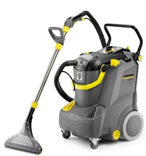 картинка Пылесос моющий Karcher Puzzi 30/4 картинка Пылесос моющий Karcher Puzzi 30/4