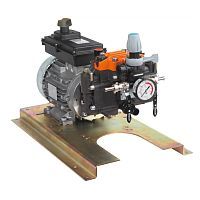 фото Насос мембранно-поршневой Comet серия МР30 (29,2 л/мин; 30 бар) с эл. двигателем MEC90 (380В)