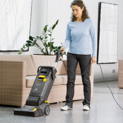 картинка Поломоечная машина Karcher BR 30/4 C Retail фото 2 картинка Поломоечная машина Karcher BR 30/4 C Retail фото 2