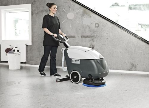 картинка Поломоечная машина Nilfisk SC400 B фото 4 картинка Поломоечная машина Nilfisk SC400 B фото 4